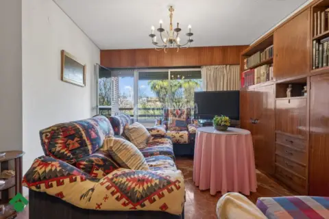 Piso en Ciudad Jardín-Zoco