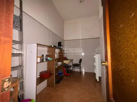 Local comercial en Pumarín