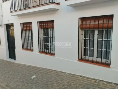 Piso en calle de la Alegría