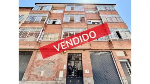 Piso en San Nicolás-La Toledana-Valle Amblés