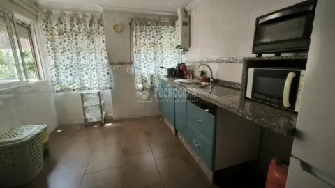 Piso en Nuevo Parque-Los Rosales-Tráfico Pesado