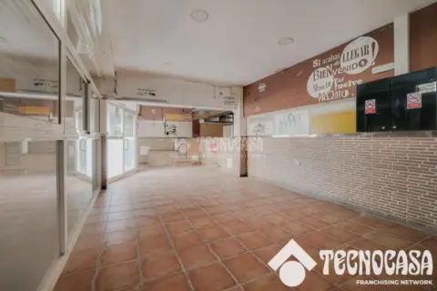 Local comercial en Ciutat Meridiana