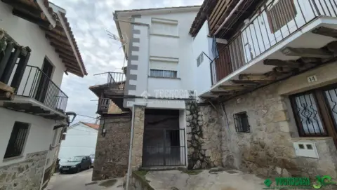 Casa adosada en Pedro Bernardo