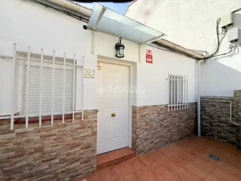 Casa adosada en Centro