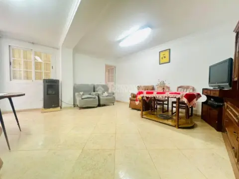 Casa unifamiliar en Puente Genil