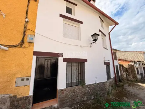 Casa pareada en Poyales del Hoyo