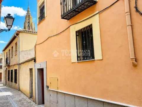 Edificio en Casco Antiguo