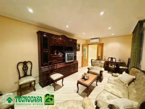 Piso en Magán