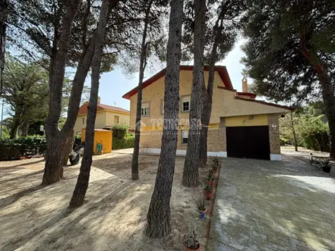 Casa unifamiliar en La Muela