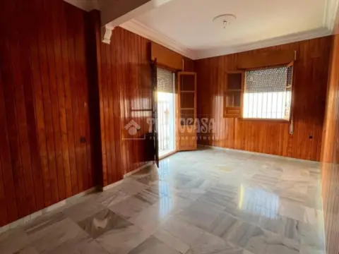 Piso en Carmona