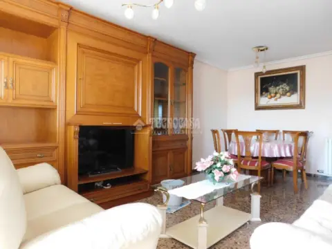 Piso en Actur-Rey Fernando