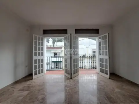 Piso en Ubrique