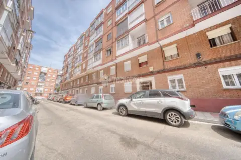 Piso en Hospital-Rondilla-Santa Clara