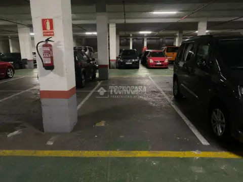 Garaje en La Nova Esquerra de l'Eixample