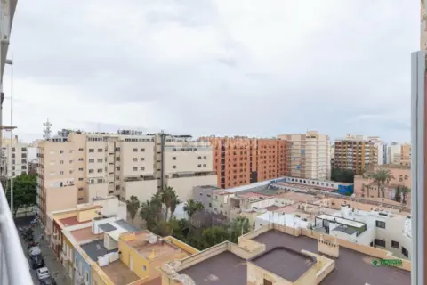 Piso en calle Dolores Rodríguez Sopeña