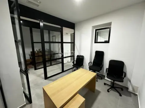 Oficina en Benalúa