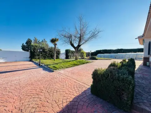 Casa unifamiliar en Mora