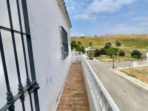 Casa pareada en San José del Valle