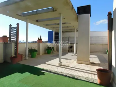 Ático en Actur-Rey Fernando
