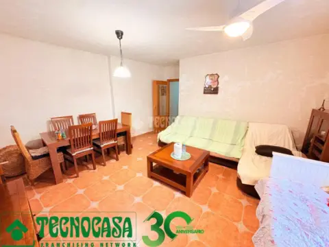Piso en Magán