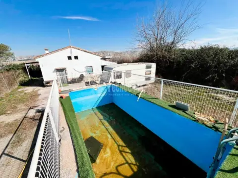 Casa rústica en Nuez de Ebro