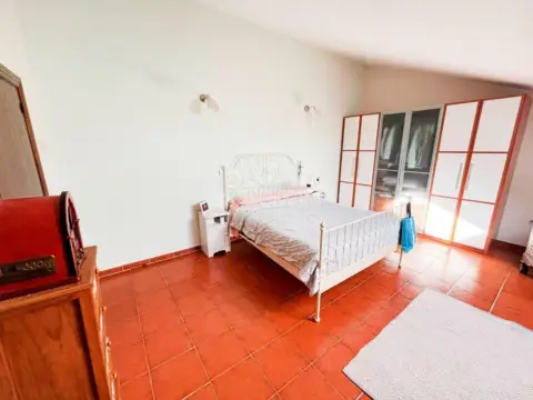 Casa rústica en Casetas-Garrapinillos-Monzalbarba