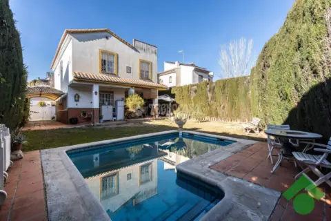 Casa unifamiliar en Albolote