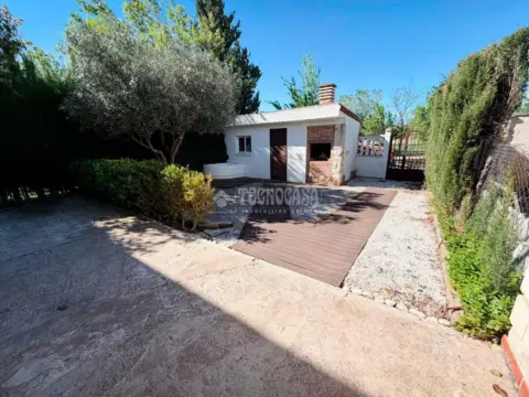 Casa unifamiliar en Pinseque