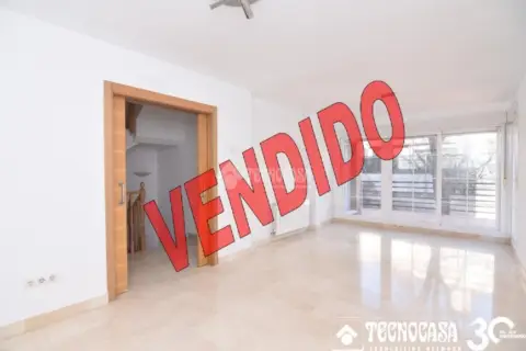 Semi-detached house on Calle de Siete Picos