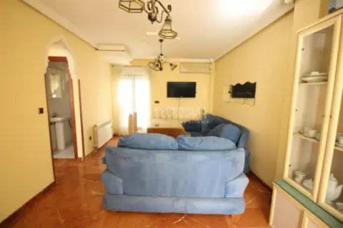 Casa unifamiliar en Cúllar Vega