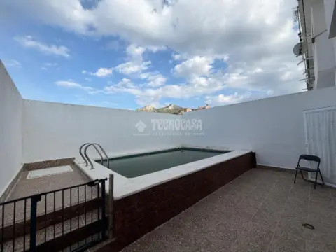 Casa adosada en Los Villares