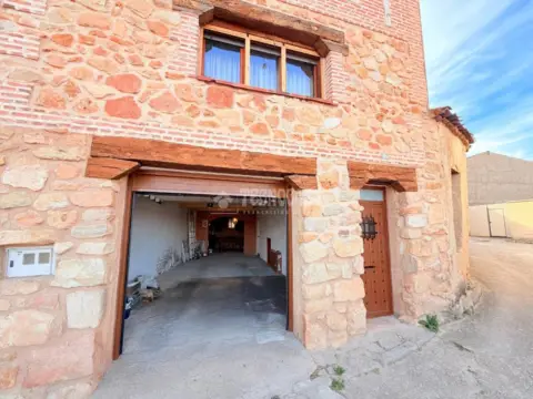 Casa rústica en Adrada de Pirón