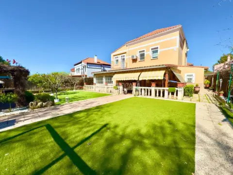 Casa unifamiliar en Cabanillas del Campo