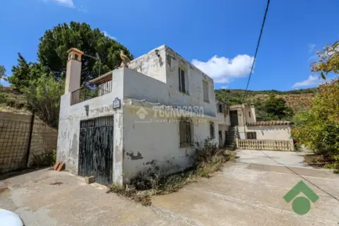 Casa rústica en Torrecuevas-Peña Escrita