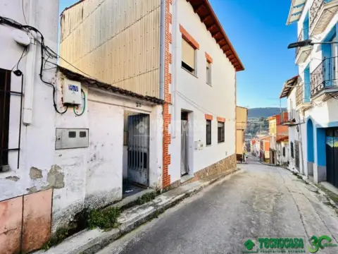 Casa adosada en Arenas de San Pedro