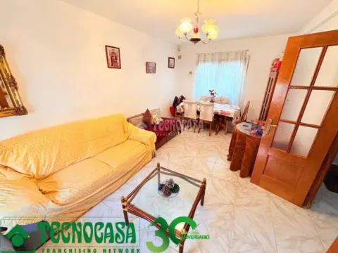 Casa adosada en Ajofrín