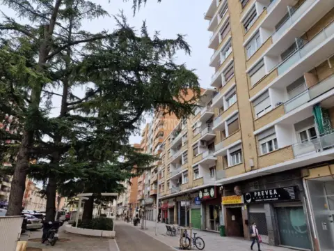 Piso en Santo Domingo y San Martín