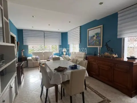 Casa unifamiliar en Colina