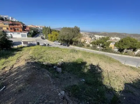 Terreno en calle del Clarinete