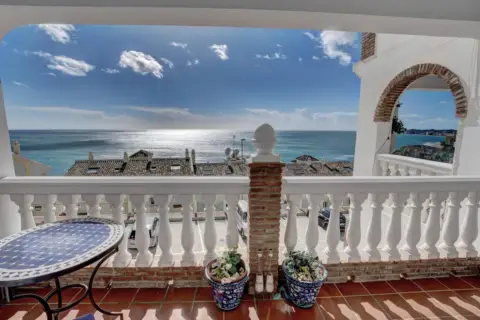 Casa adosada en calle Carvajal