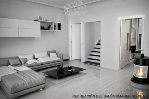 Chalet en calle Isla de San Borondón, 19