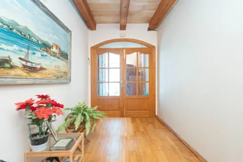 Casa adosada en Carrer d'En Calderó