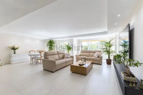 Piso en Avinguda al Vedat, 84