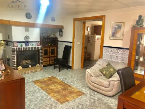 Casa en Algeña