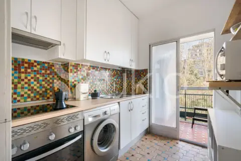 Piso en calle de Víctor Andrés Belaúnde