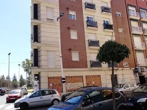 Garaje en Avenida Escultora Miss Whitney