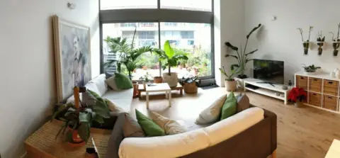 Loft en Carrer de la Creu Roja, 1