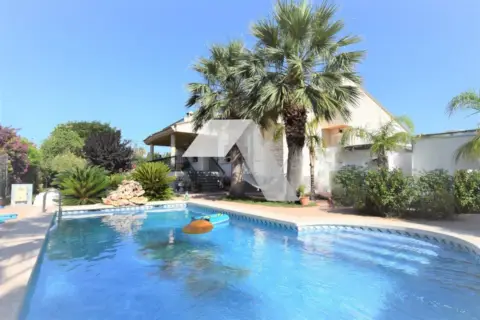 Chalet en Proximo A Carretera de Castalla