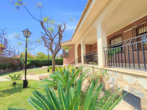 Chalet en San Vicente