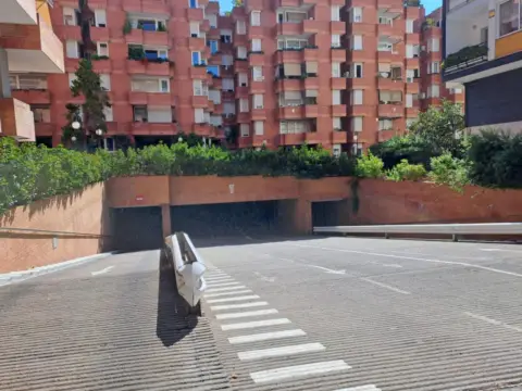 Garaje en Sant Gervasi - La Bonanova